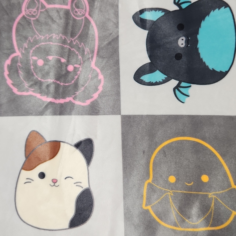 SQUISHMALLOWS ultra Soft Pillow Cases  Each Comes With A SMALL SQUISHMALLOW. - Picture 9 of 16